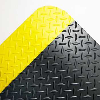 Crown Industrial Deck Plate Anti-Fatigue Mat,  Vinyl, 3' x 5', Black/Yellow Border
